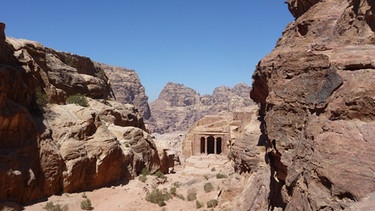 Petra - auf der Wanderung im Wadi al Farasa | Bild: BR/Georg Bayerle